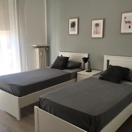 Casa Di Babi Apartment เวโรนา ภายนอก รูปภาพ
