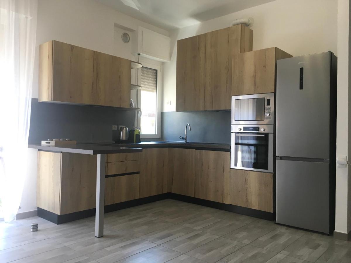 Casa Di Babi Apartment เวโรนา ภายนอก รูปภาพ